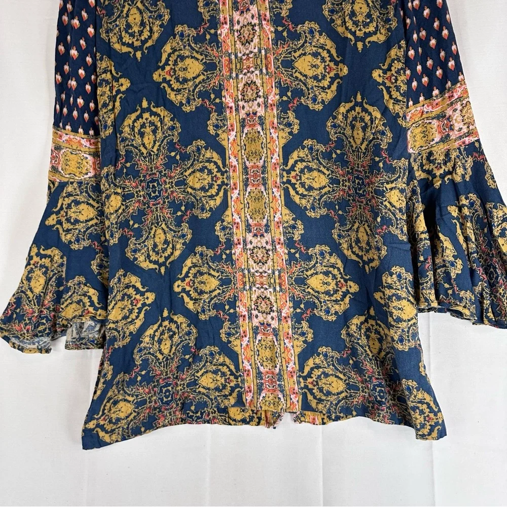 FREE PEOPLE Women’s Size M Top Shirt Tunic Blouse Boho V-Neck Button Front Long